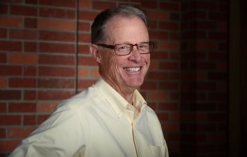 Dr. Alan Buckley